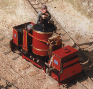 Binnie Dewinton vertical boiler model locomotive. Colin Binnie`s garden railway